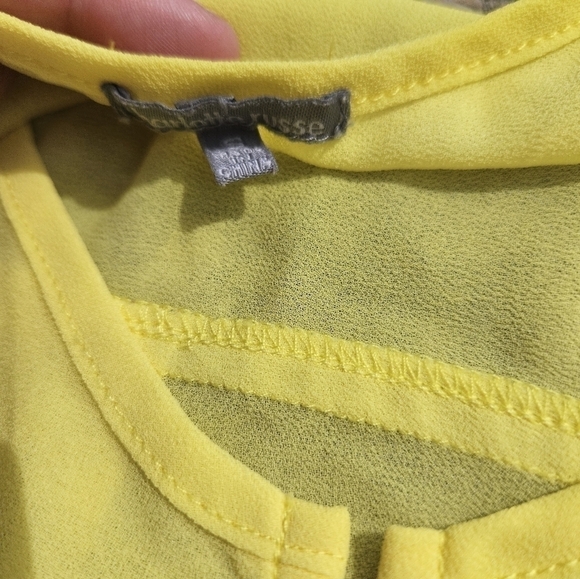 Charlotte Russe tank top size small - Picture 5 of 6